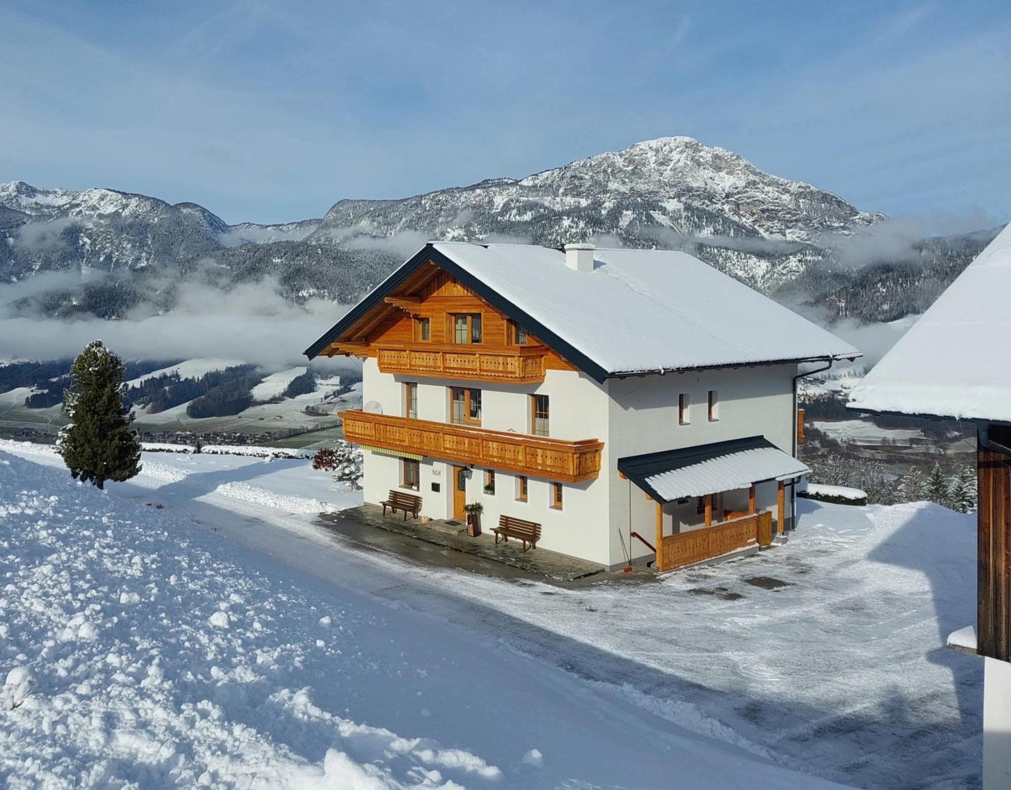 Maierlhof * Aich (Styria)